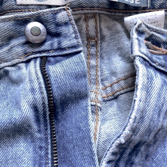 VTG 90 Gap Hi-Rise Loose Distressed Ankle Jeans - Picture 3 of 13